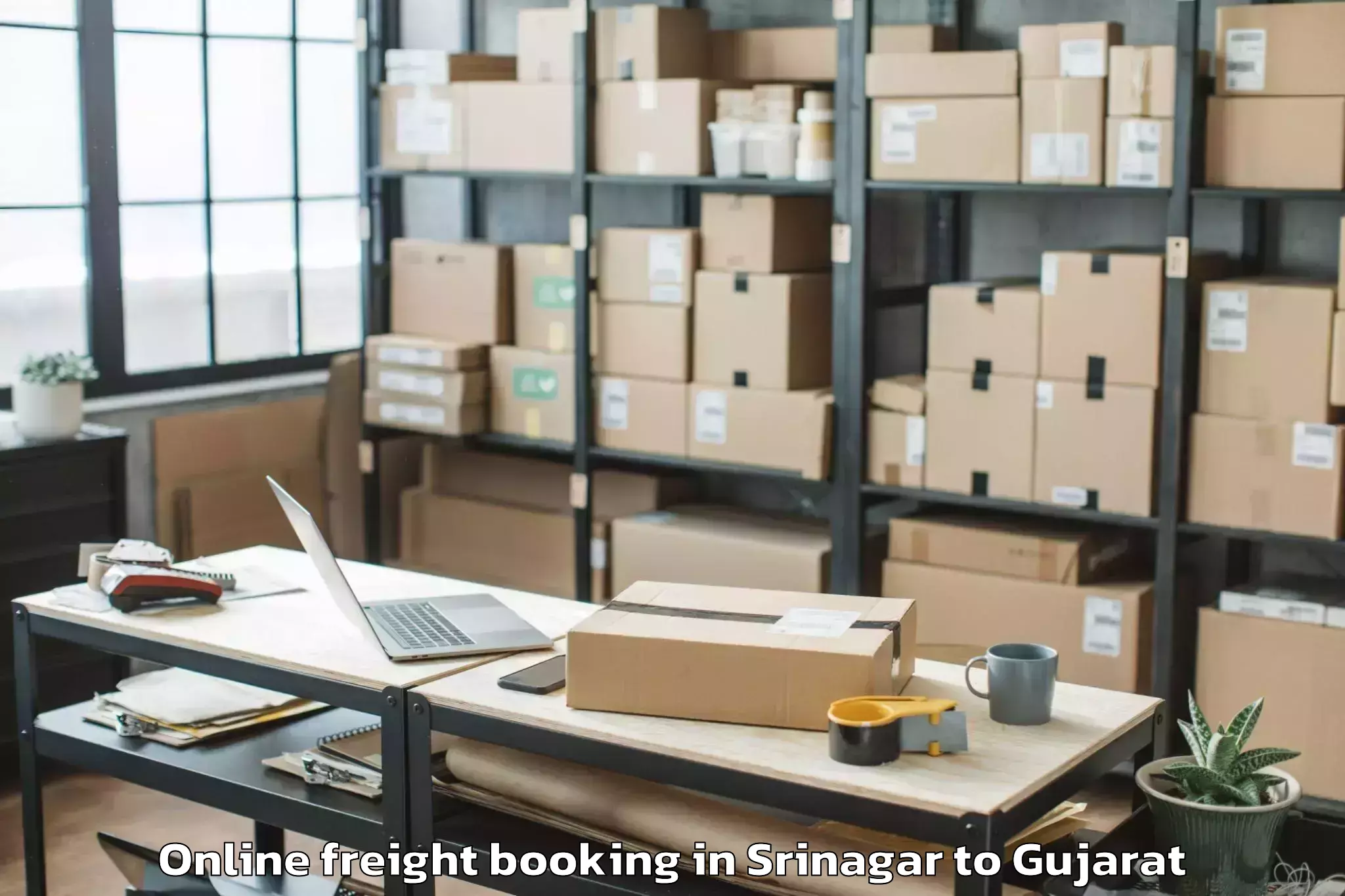 Professional Srinagar to Songadh Online Freight Booking